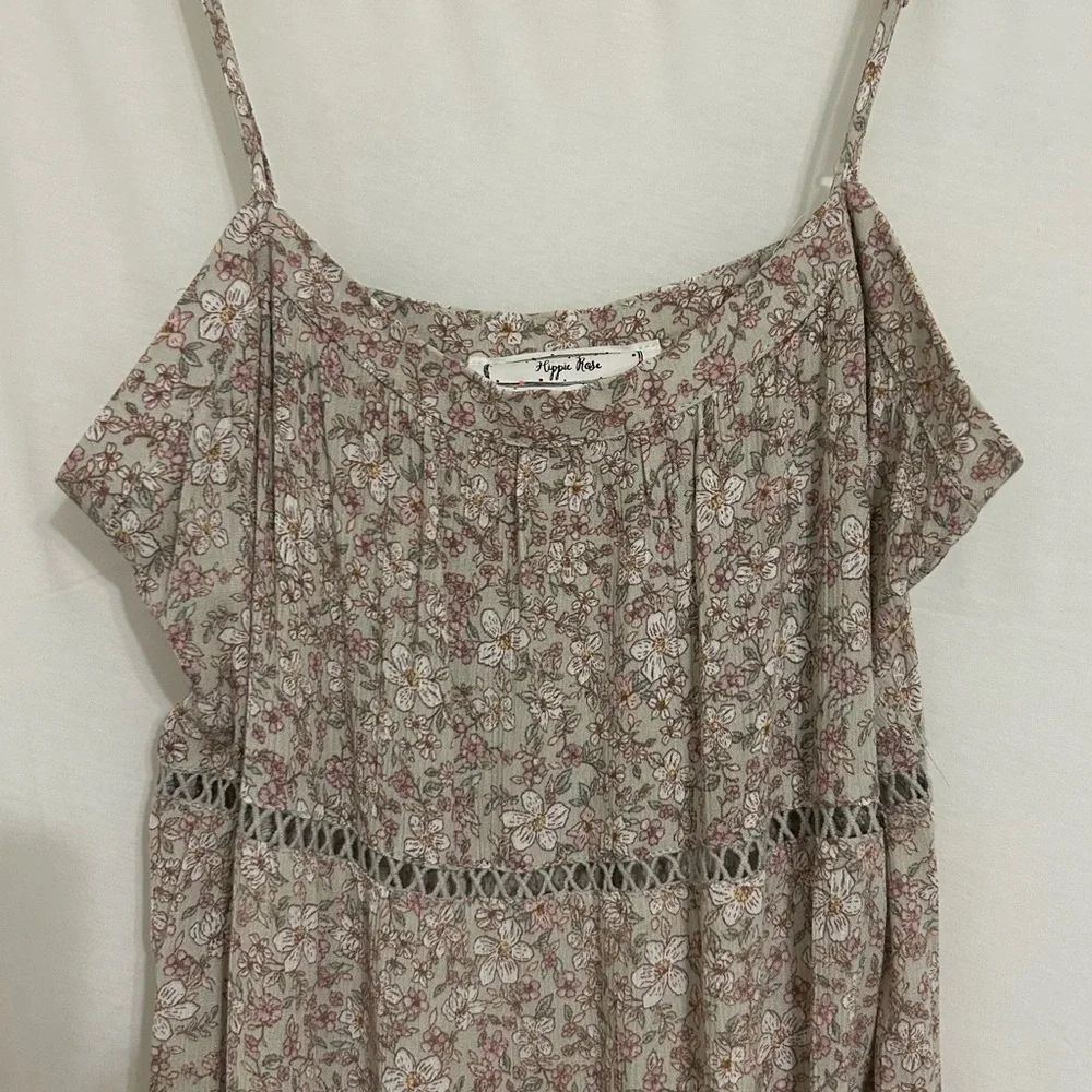 Hippie Rose Beige Crochet-Trimmed‎ Maxi Dress With Mauve Floral Print